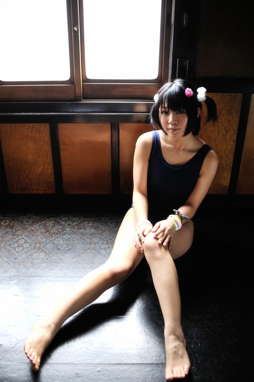 [Cosplay]  Hot Flute Student Pigtails & Perfect Ass 2